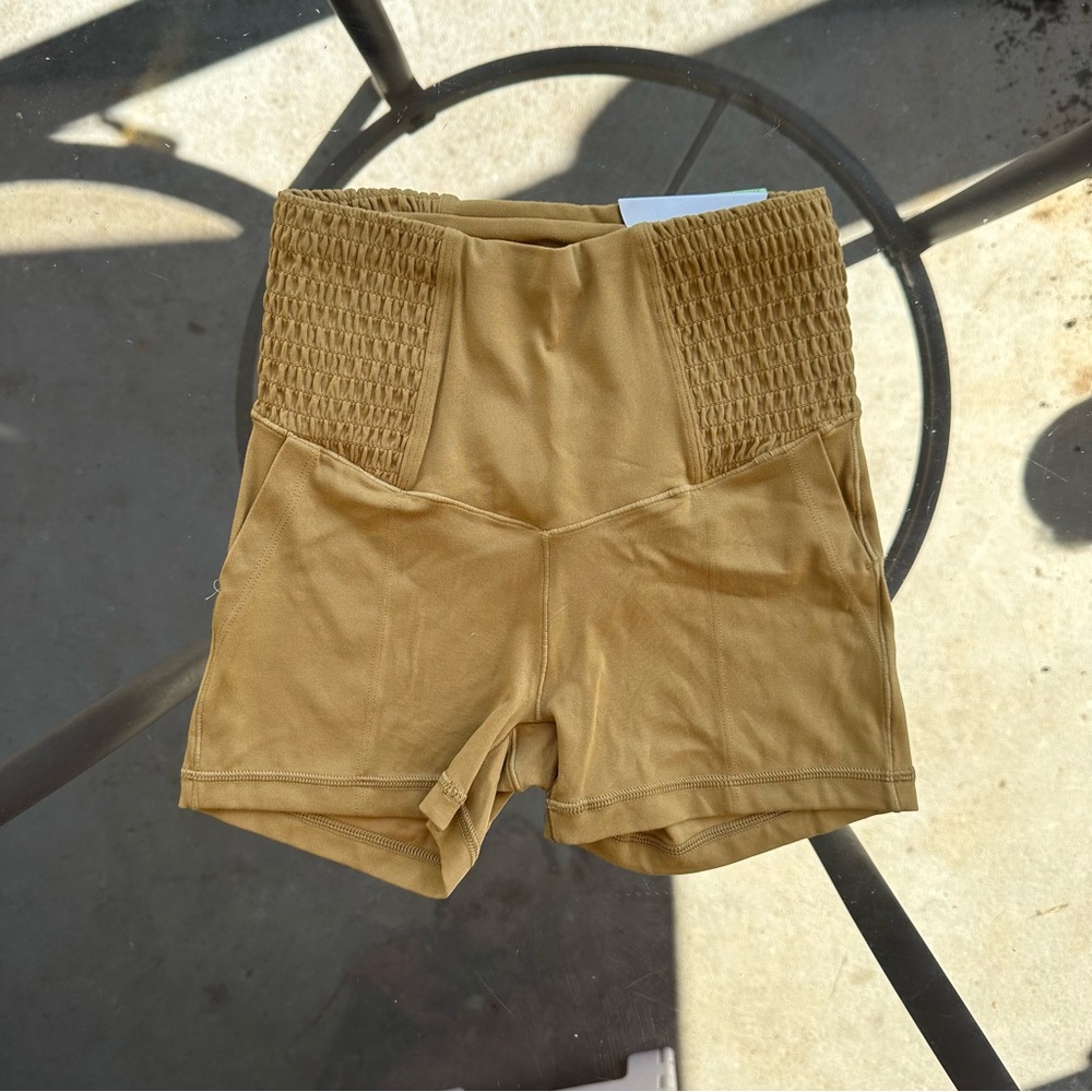Offline by aerie 3” Inseam Real Me Shortie Activewear Shorts Size XS NWT